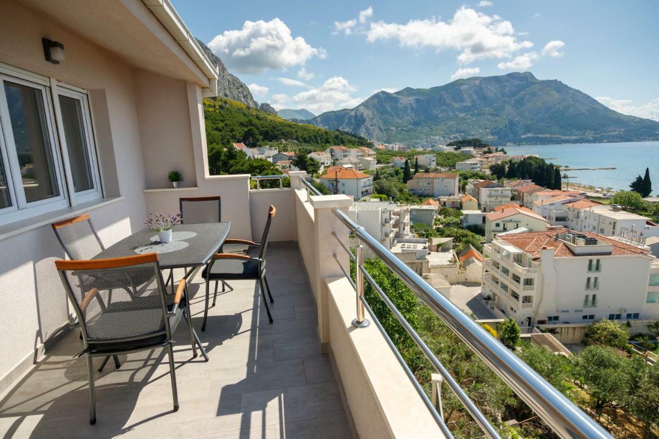 Apartmani Ticinovic Omiš Buitenkant foto