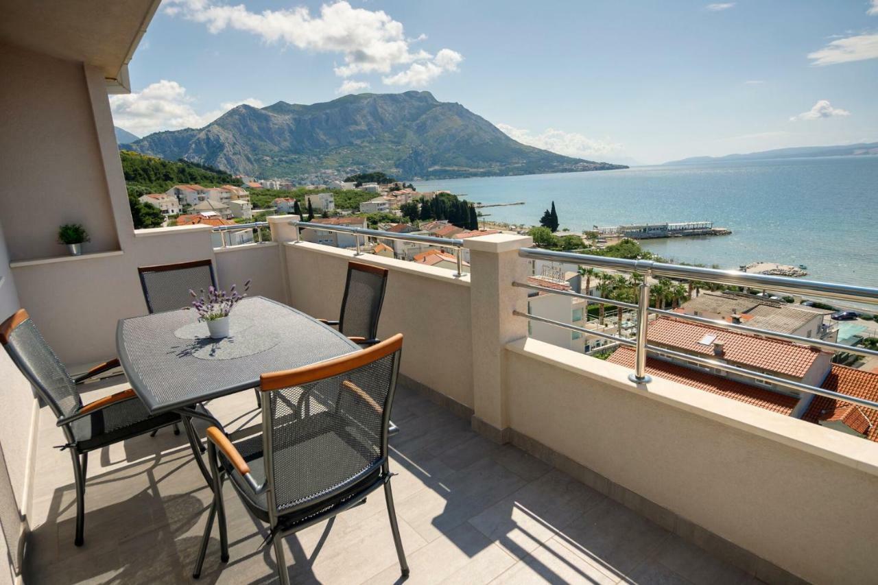 Apartmani Ticinovic Omiš Buitenkant foto