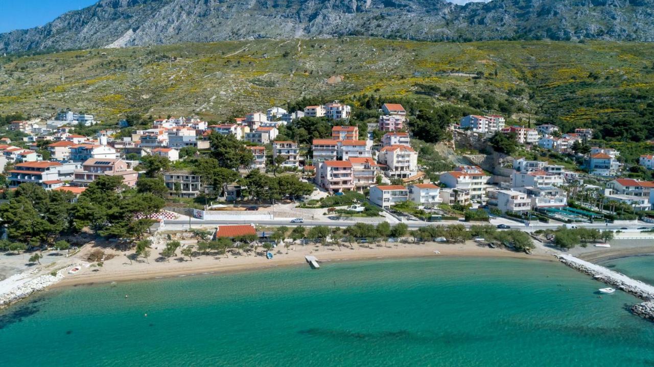 Apartmani Ticinovic Omiš Buitenkant foto